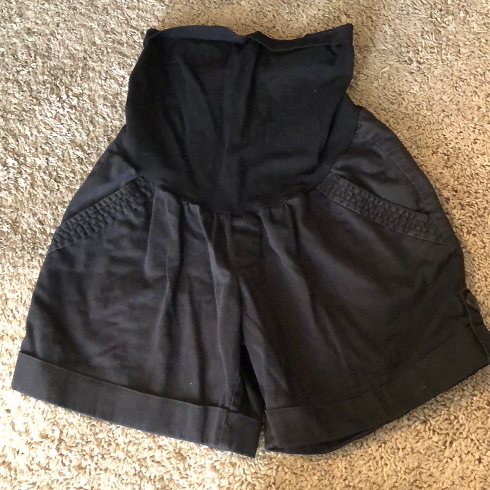 Maternity shorts